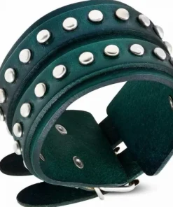 Bredt læderarmbånd med nitter - rød+petroleum+oliven