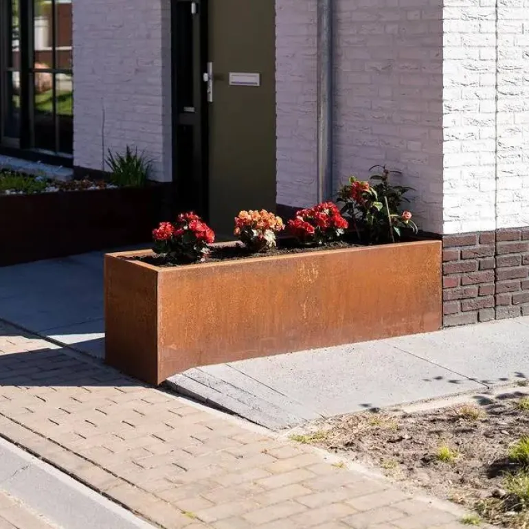 H.60xB.50cm / Aflange plantekummer i rust - Med Bund - L.90+120+150+200+300cm