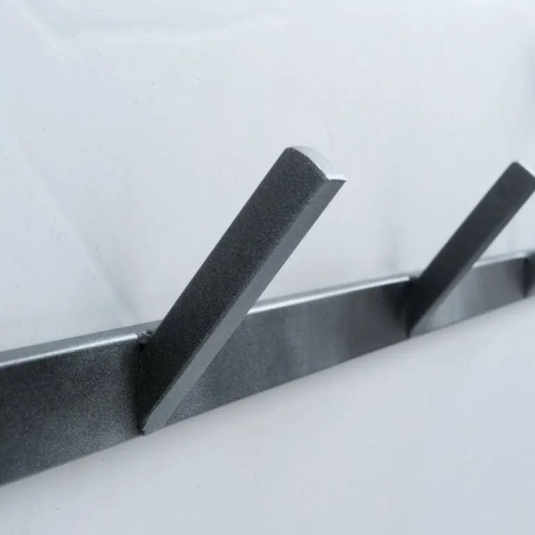 Knagerække / Coat Hanger i aluminium - 90cm - 9 kroge