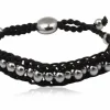 Knyttet macrame armbånd med stålkugler