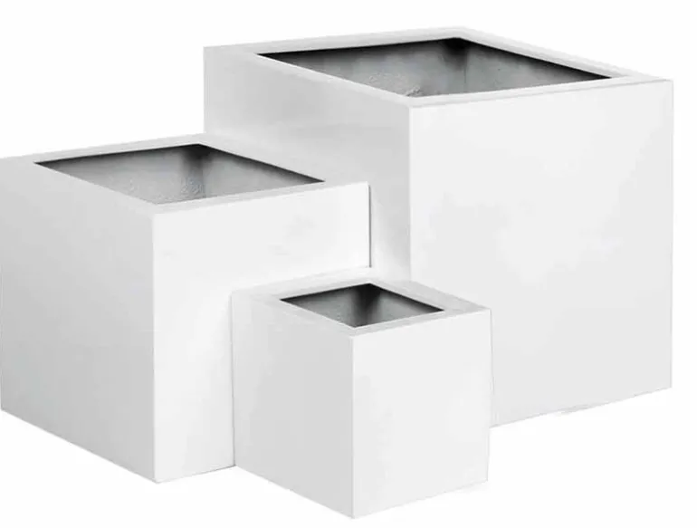 Kubiske krukker i højglans med hjul / sort+hvid - Ø.40+50+60+85cm