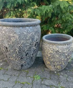 Let glaserede keramik krukker med lava look / Light black - Sæt 2stk