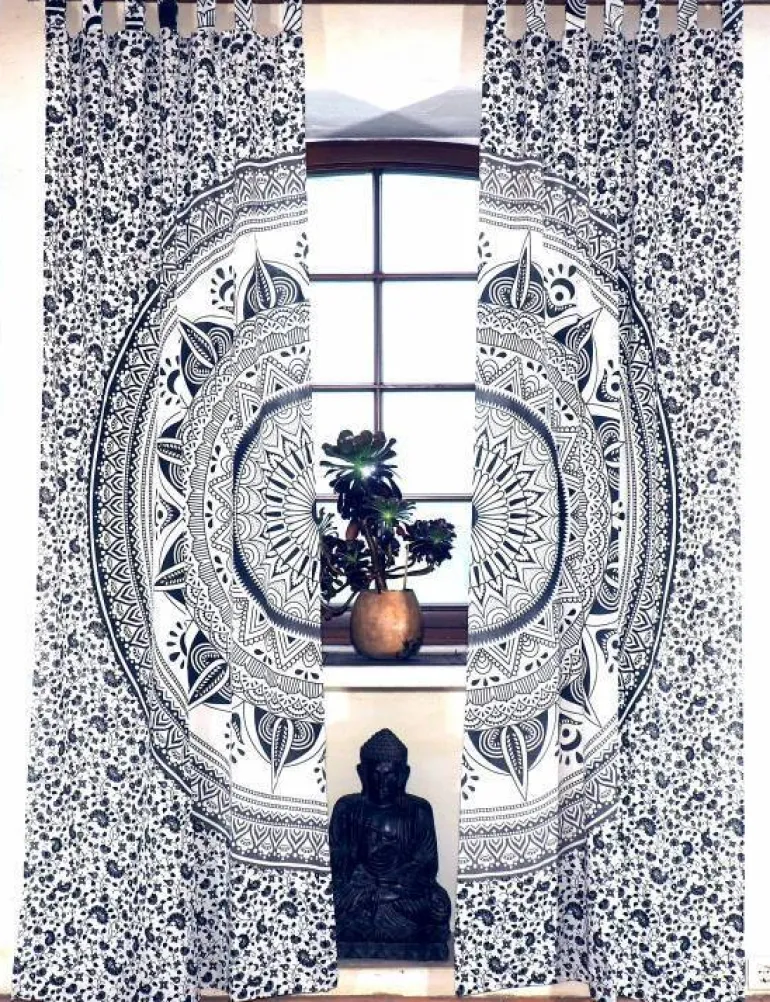 Mandala gardiner med print - 2 modeller