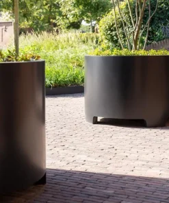 Store runde plantekasser i aluminium med ben / fødder - 7021 Antrazit