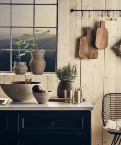 Vægstang i smedejern med kroge - 2 størrelser